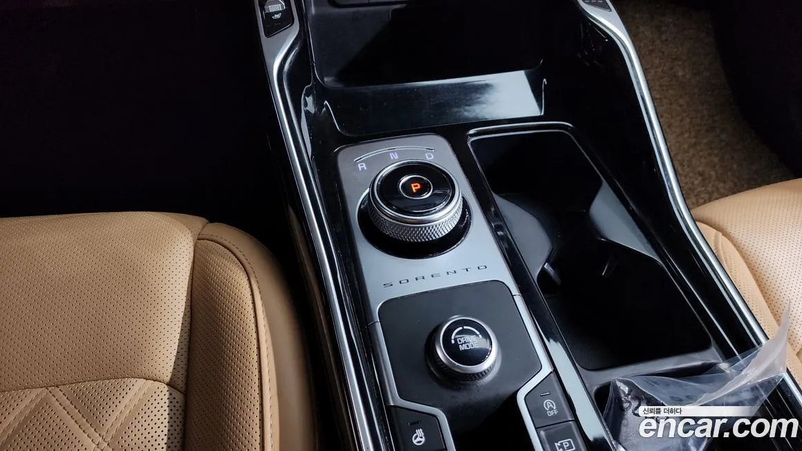 Kia Sorento — фото 5