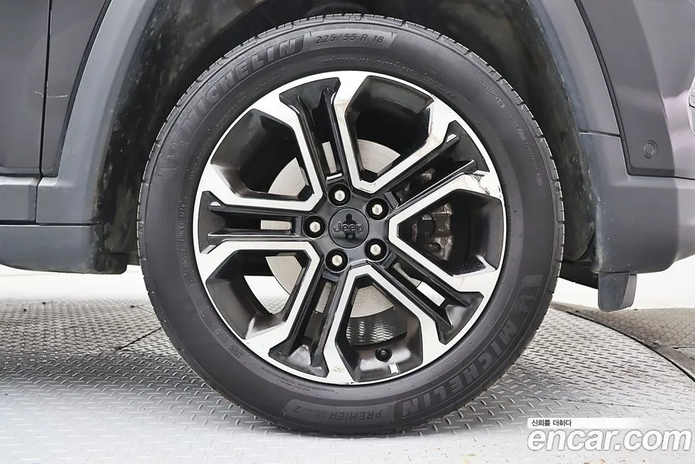 Jeep Compass 2022 из KR, фото 8