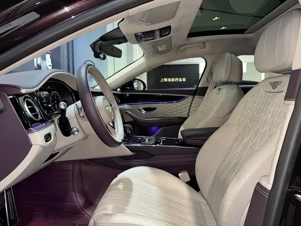 Bentley Flying Spur — фото 5