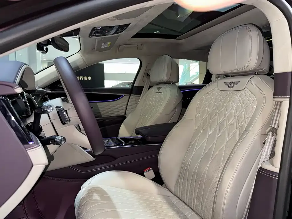 Bentley Flying Spur — фото 9