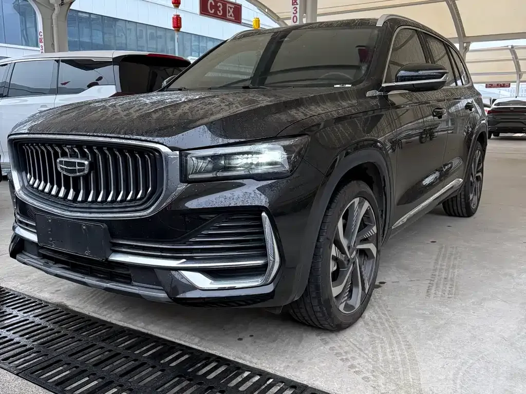 Geely Xingyue L — фото 1
