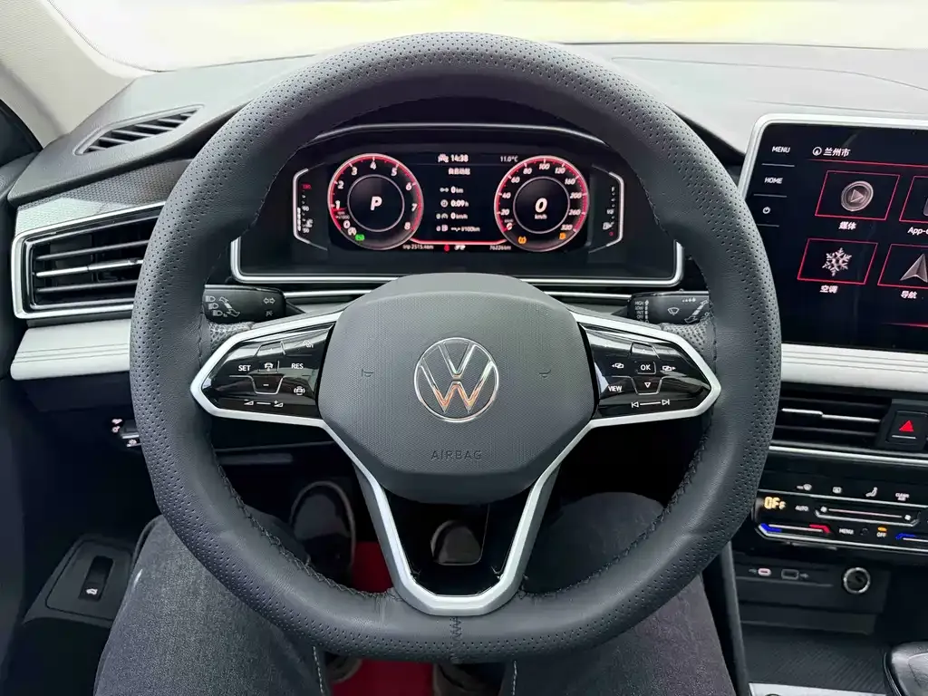 Volkswagen Tiguan L 2022 из CN, фото 10