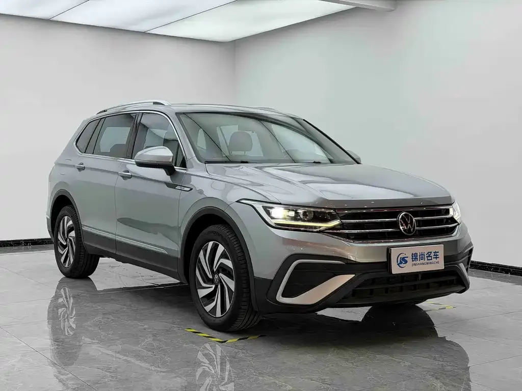 Volkswagen Tiguan L 2022 из CN, фото 6