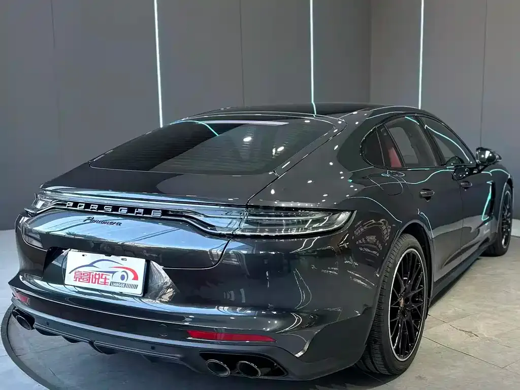 Porsche Panamera 2022 из CN, фото 4