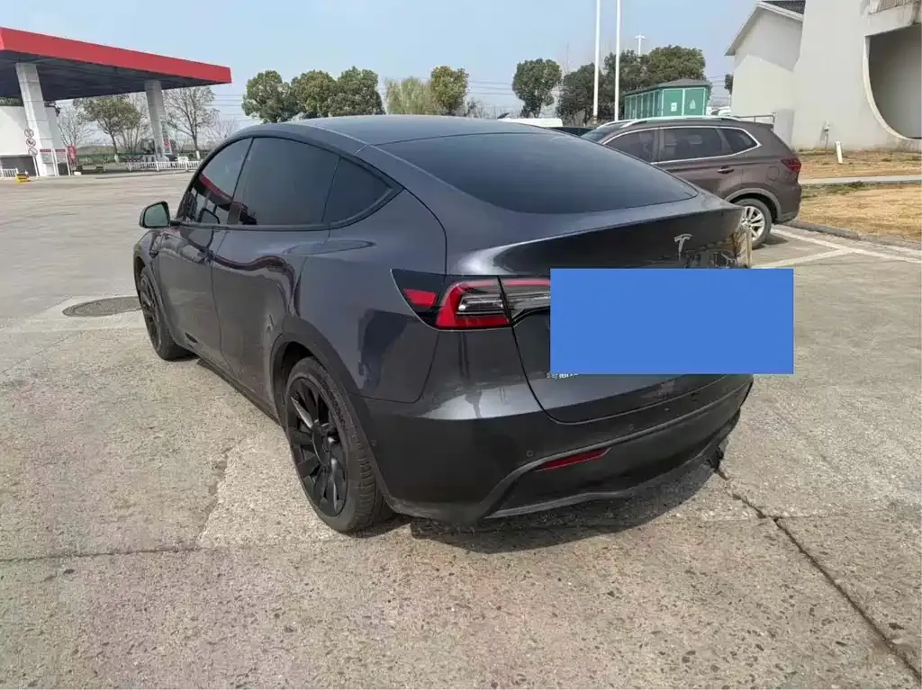 Tesla Model Y 2023 из CN, фото 6