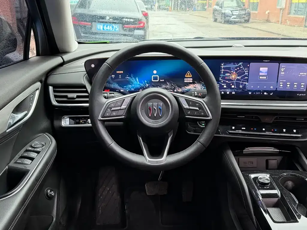 Buick Envision Plus — фото 7