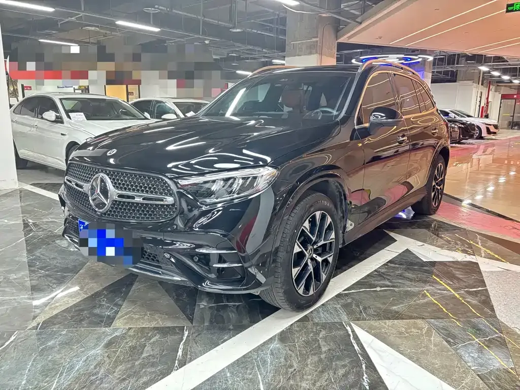 Mercedes-Benz GLC — фото 1