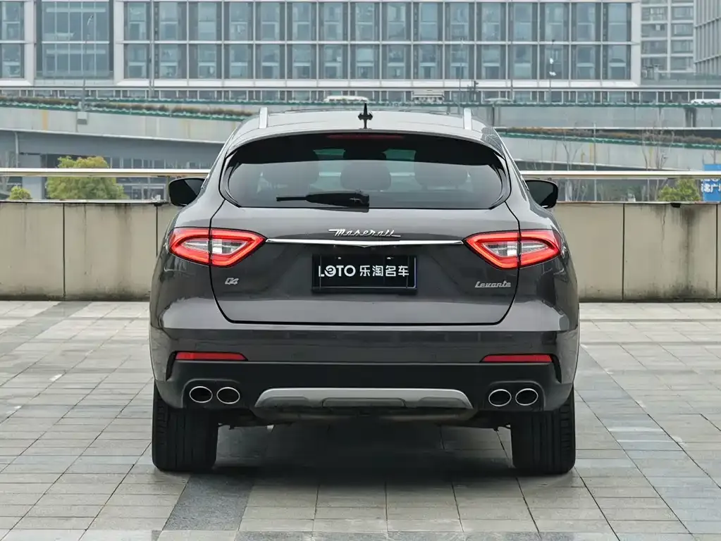 Maserati Levante — фото 2