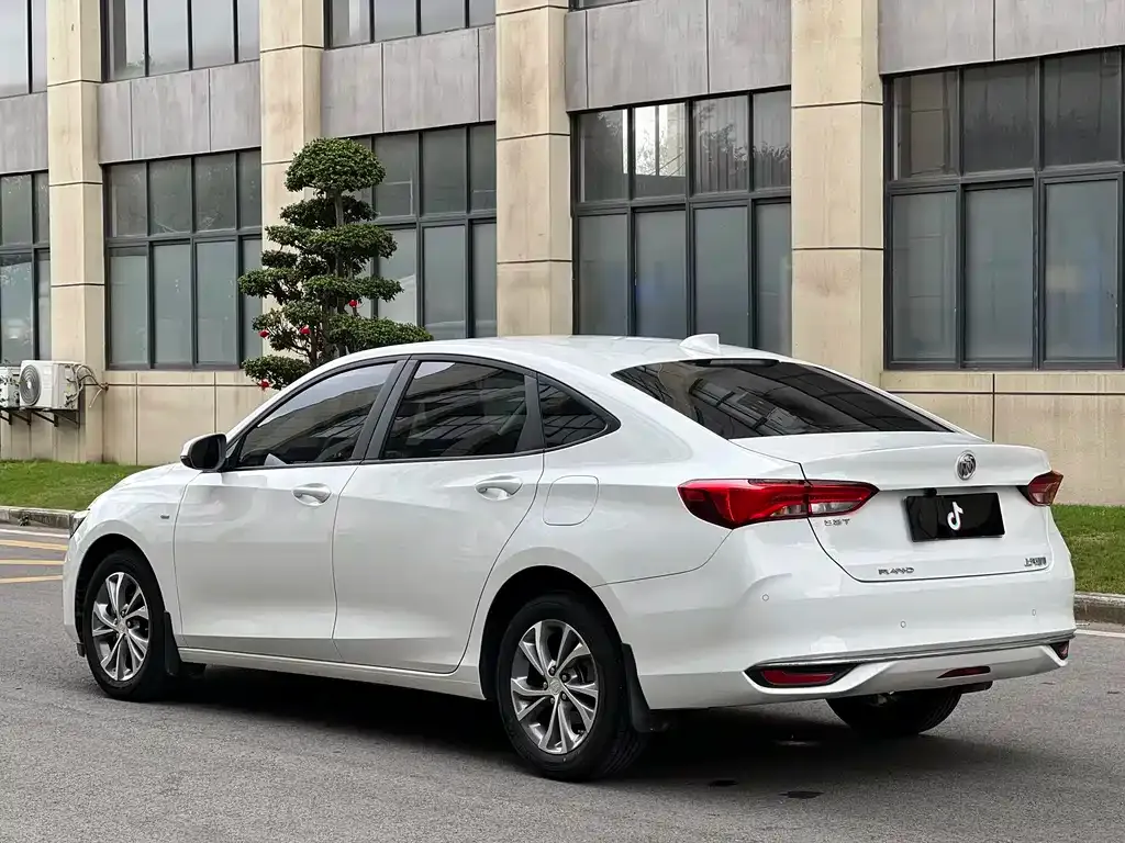 Buick Verano 2025 из CN, фото 7