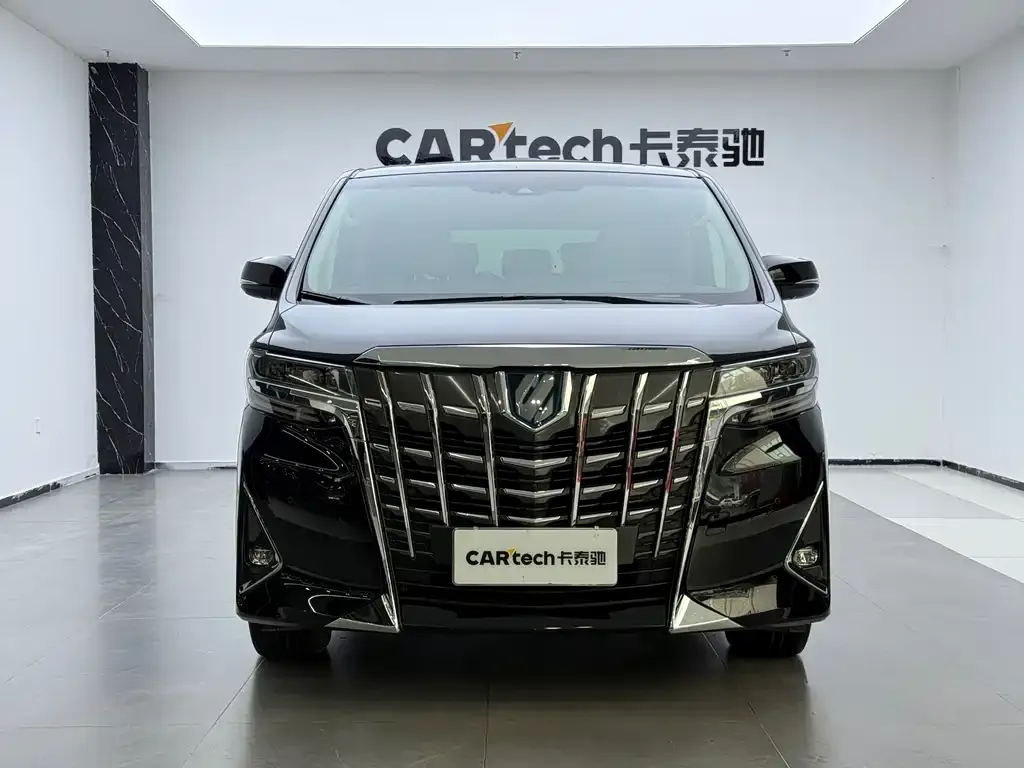 Toyota Alphard 2022 из CN, фото 3