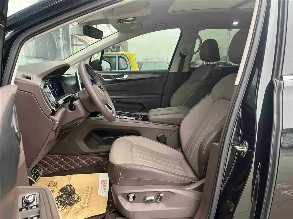 Volkswagen Viloran 2024 из CN, фото 6