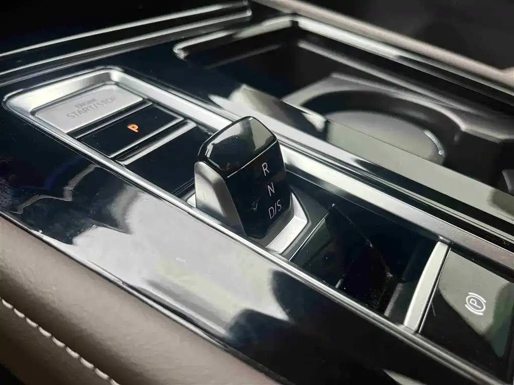 Volkswagen Viloran 2024 из CN, фото 3