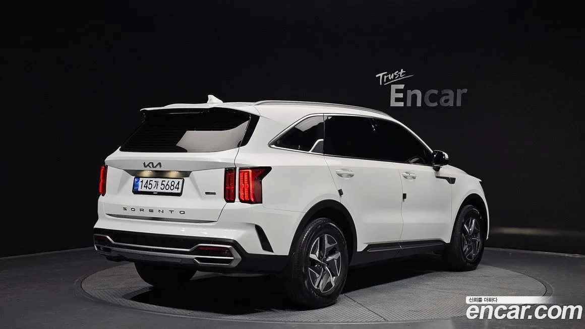 Kia Sorento — фото 4