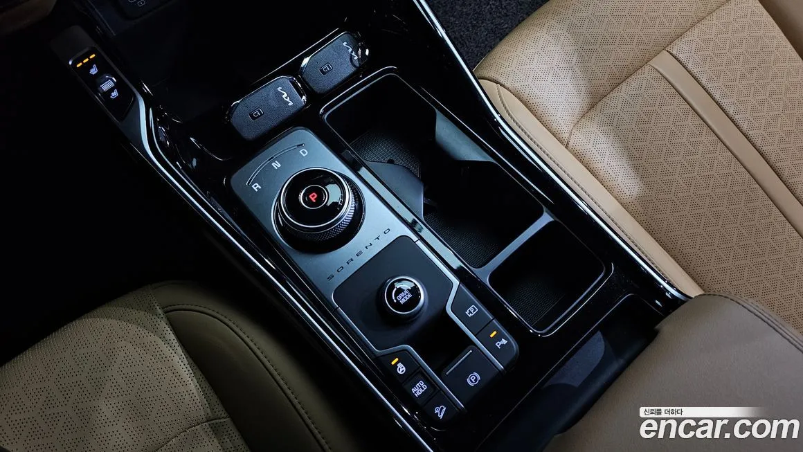 Kia Sorento — фото 5