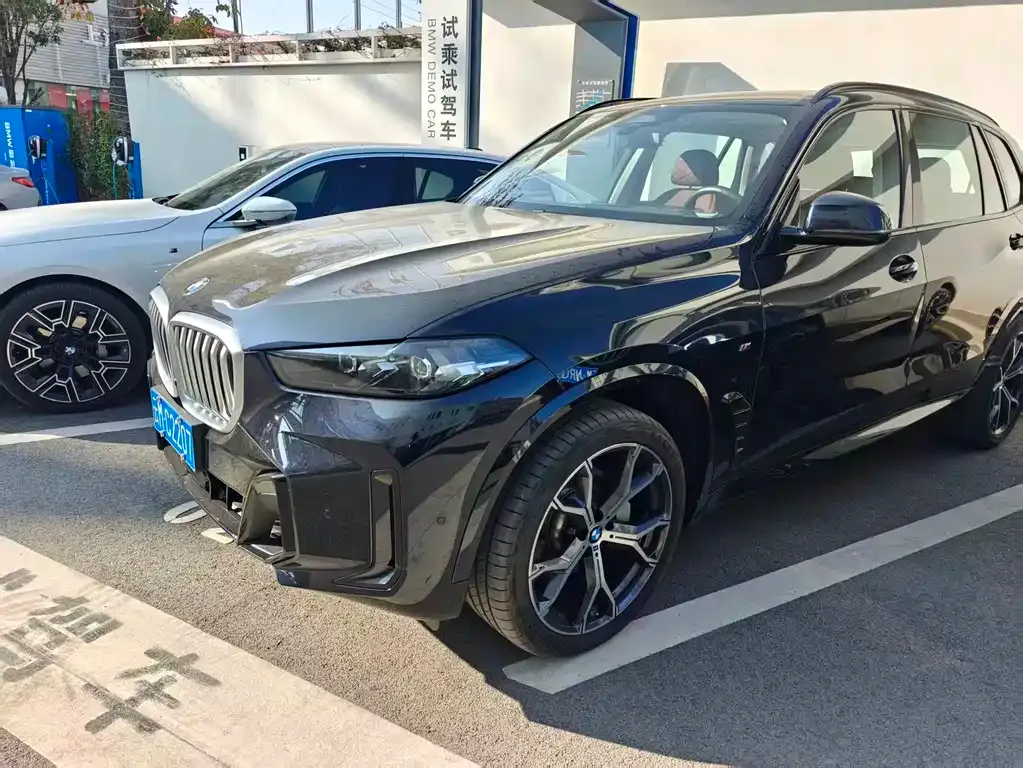 BMW X5 2025 из CN, фото 1