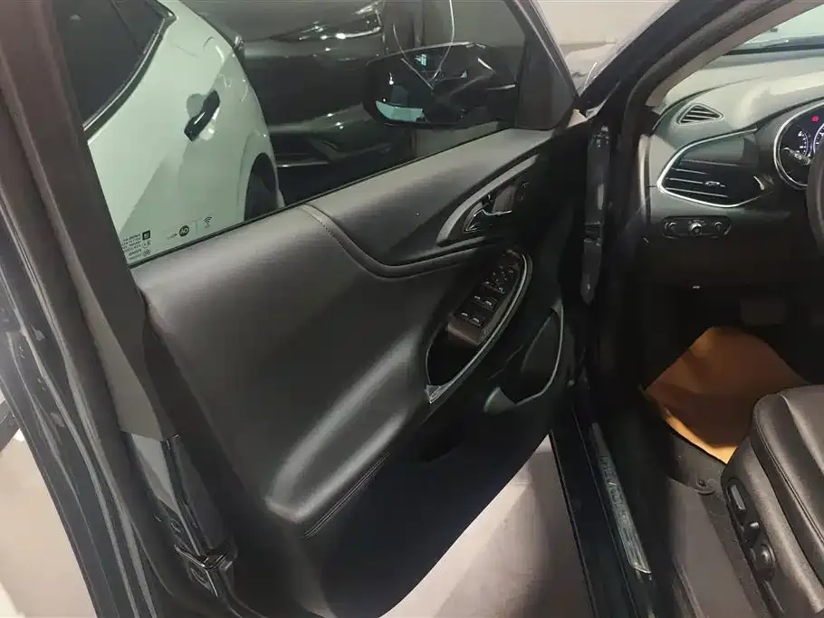 Chevrolet Malibu XL 2021 из CN, фото 2