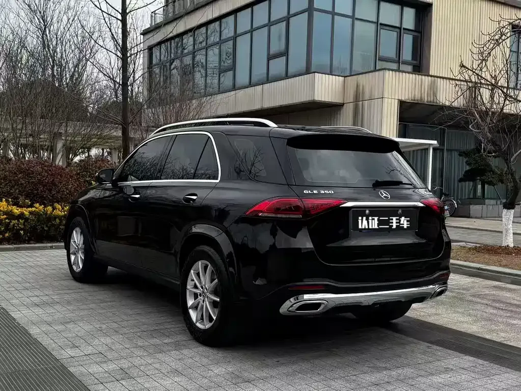 Mercedes-Benz GLE — фото 9
