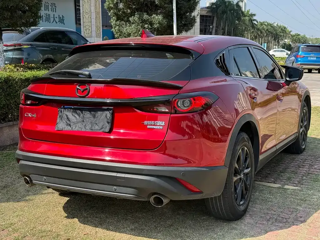 Mazda CX-4 — фото 9