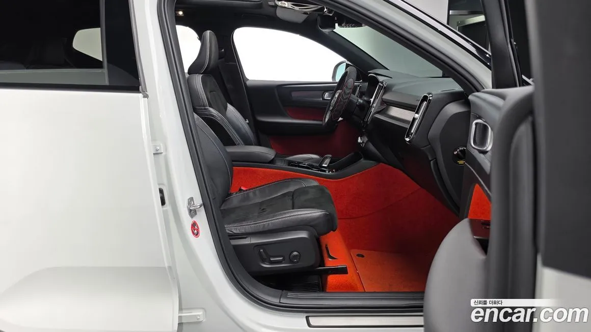 Volvo XC40 2021 из KR, фото 4