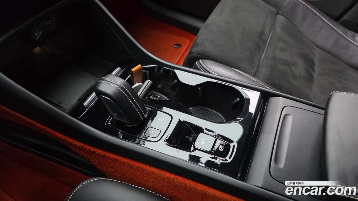 Volvo XC40 2021 из KR, фото 9