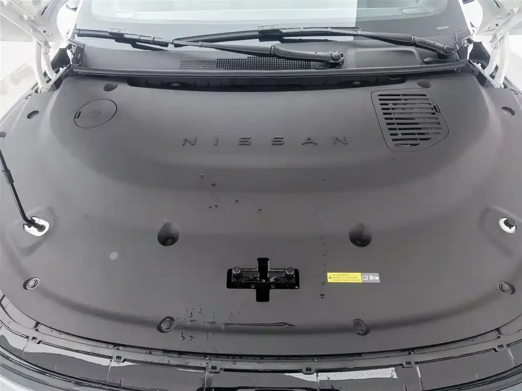 Nissan N7 — фото 4