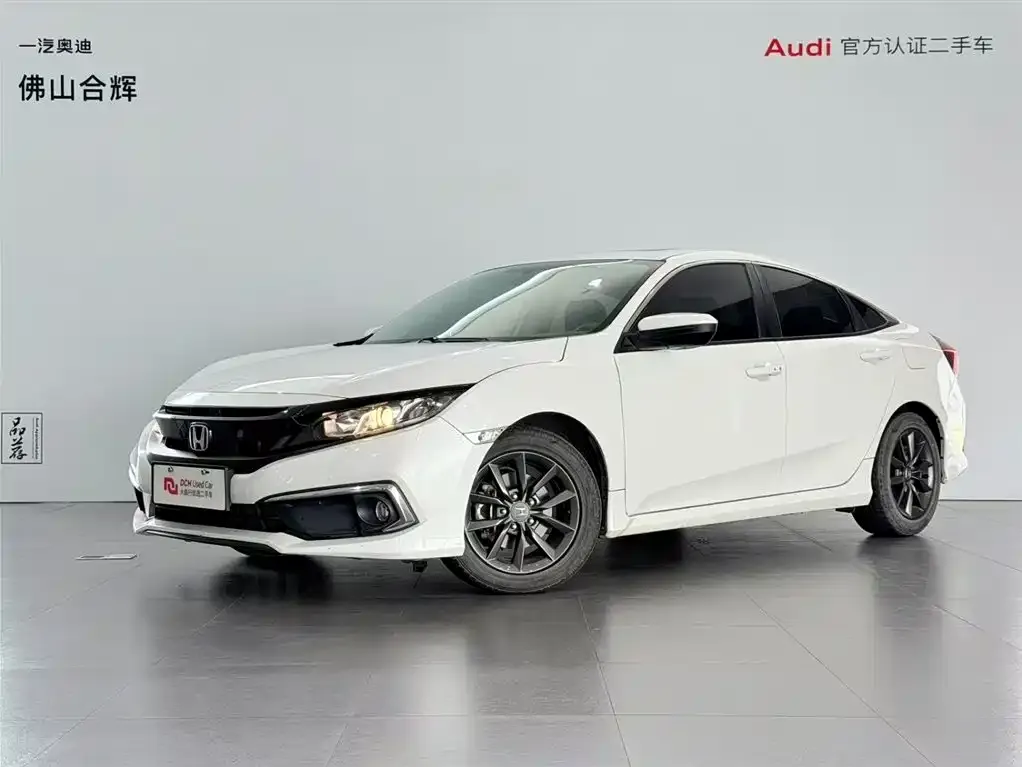 Honda Civic — фото 1