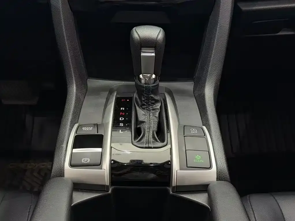Honda Civic — фото 3
