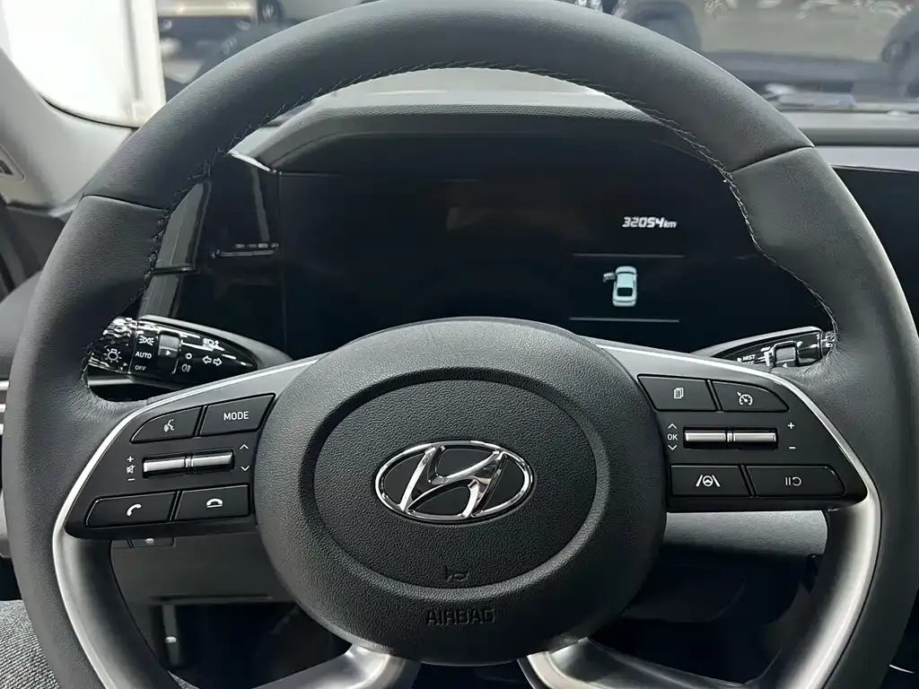 Hyundai Elantra 2022 из CN, фото 5