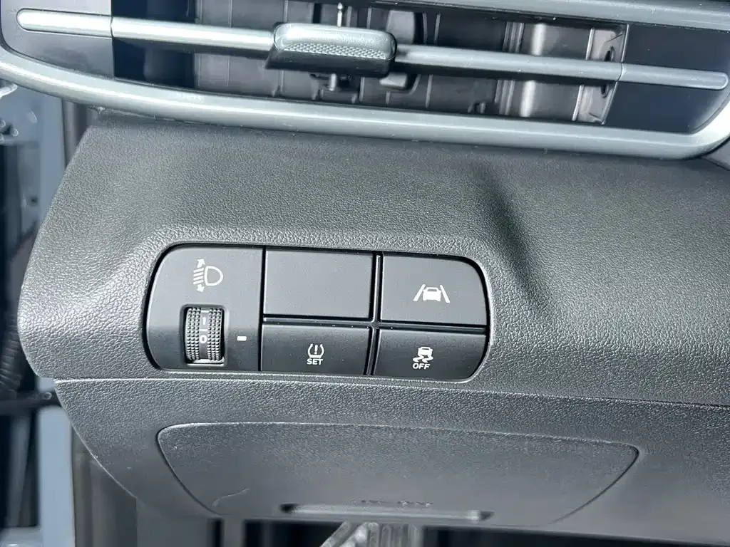 Hyundai Elantra 2022 из CN, фото 8