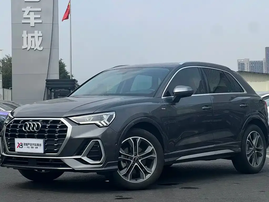 Audi Q3 2023 из CN, фото 1