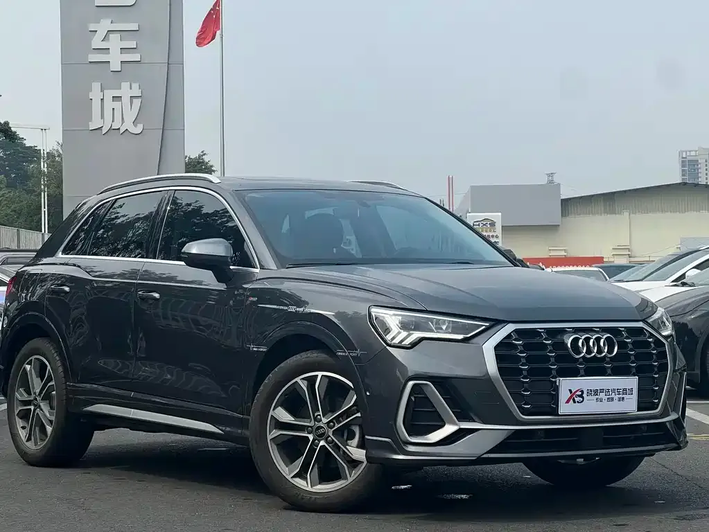 Audi Q3 2023 из CN, фото 7