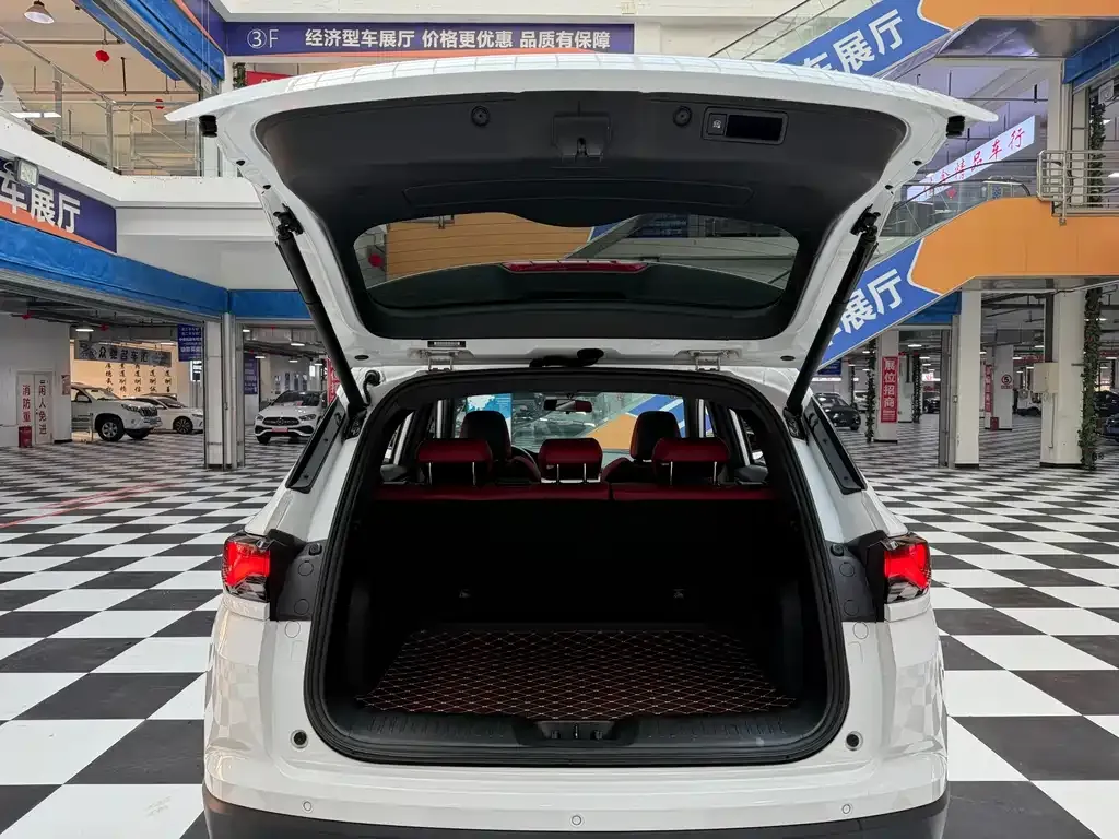 Changan CS35PLUS — фото 3
