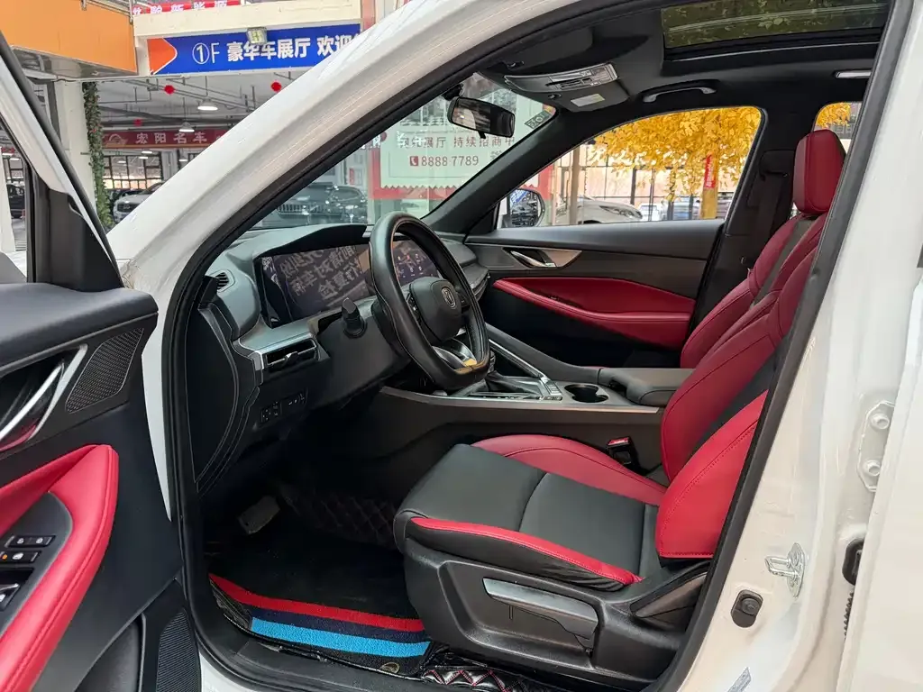 Changan CS35PLUS — фото 10