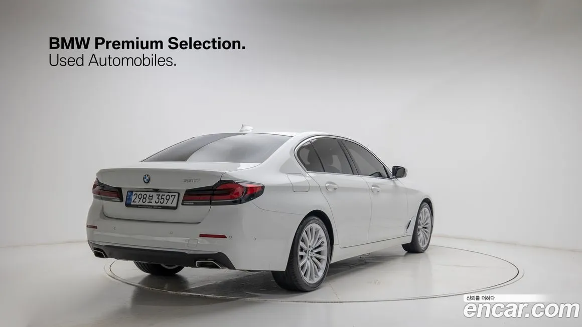 BMW 5-Series 2023 из KR, фото 3