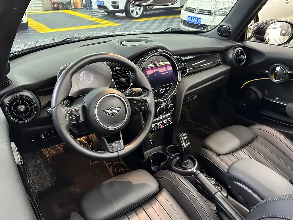 MINI Cooper (3-door) 2024 из CN, фото 6
