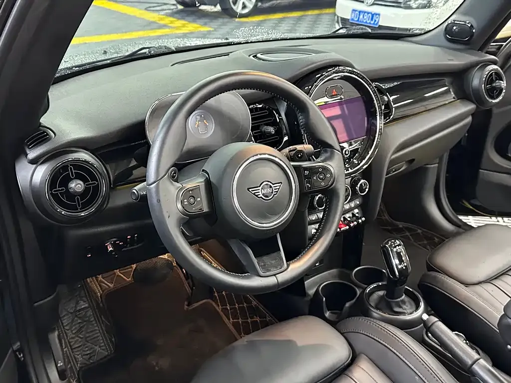 MINI Cooper (3-door) 2024 из CN, фото 5