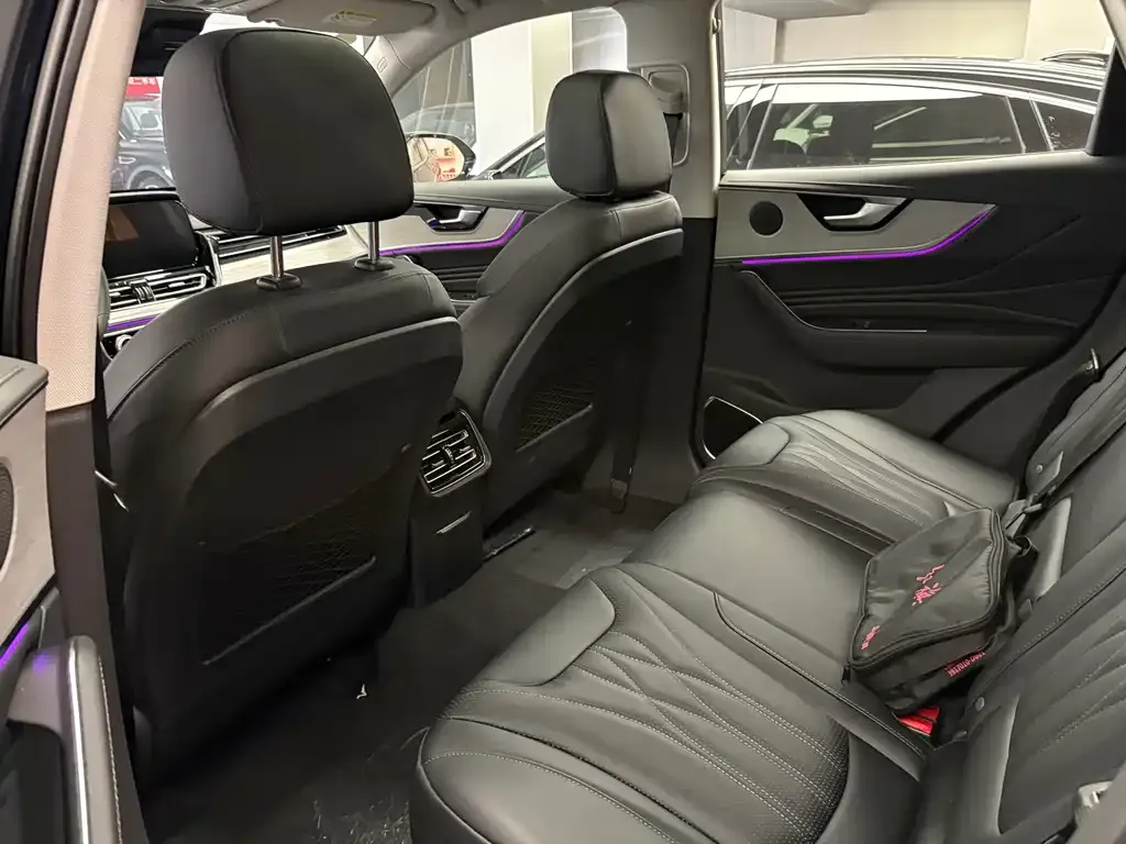 Hongqi HS5 2025 из CN, фото 6