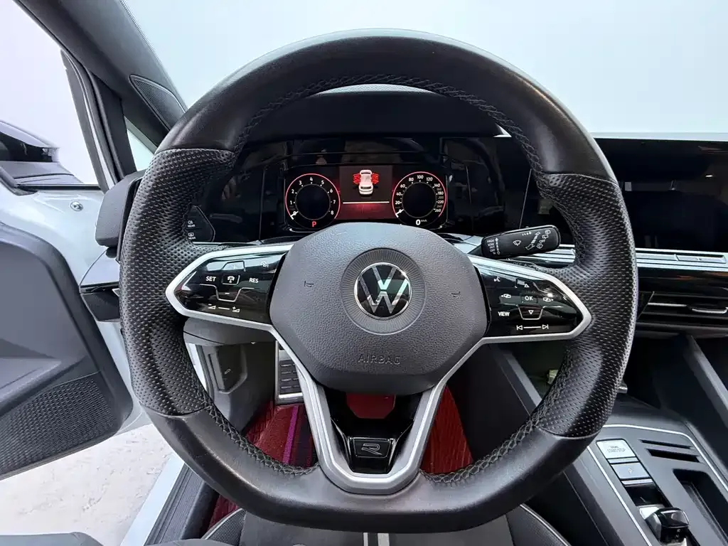 Volkswagen Golf 2021 из CN, фото 9