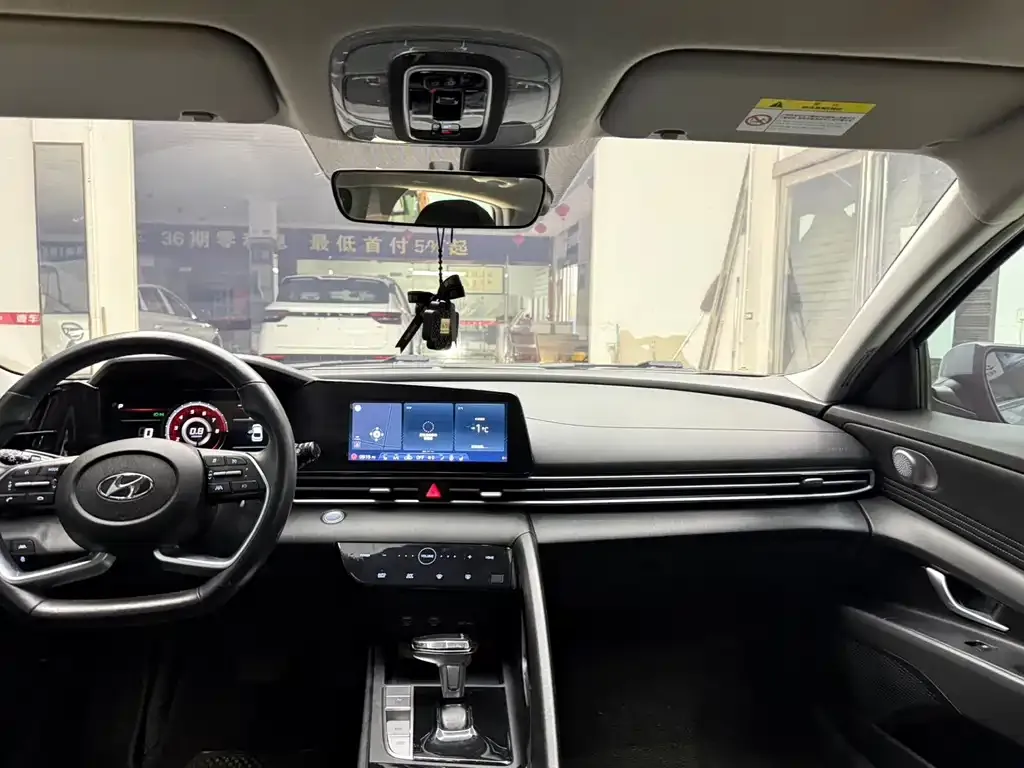 Hyundai Elantra 2021 из CN, фото 7