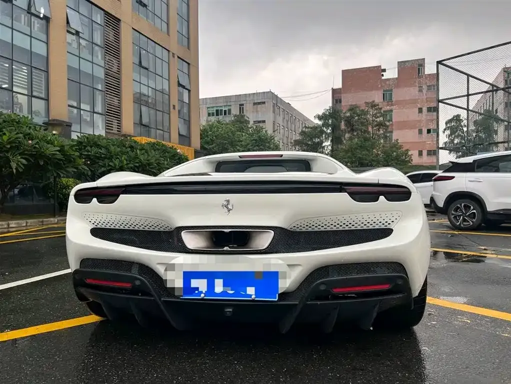 Ferrari 296 2023 из CN, фото 9