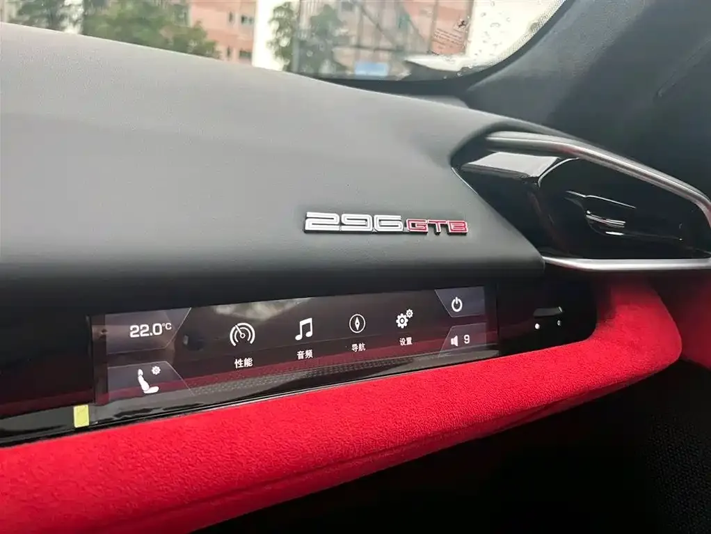 Ferrari 296 2023 из CN, фото 2