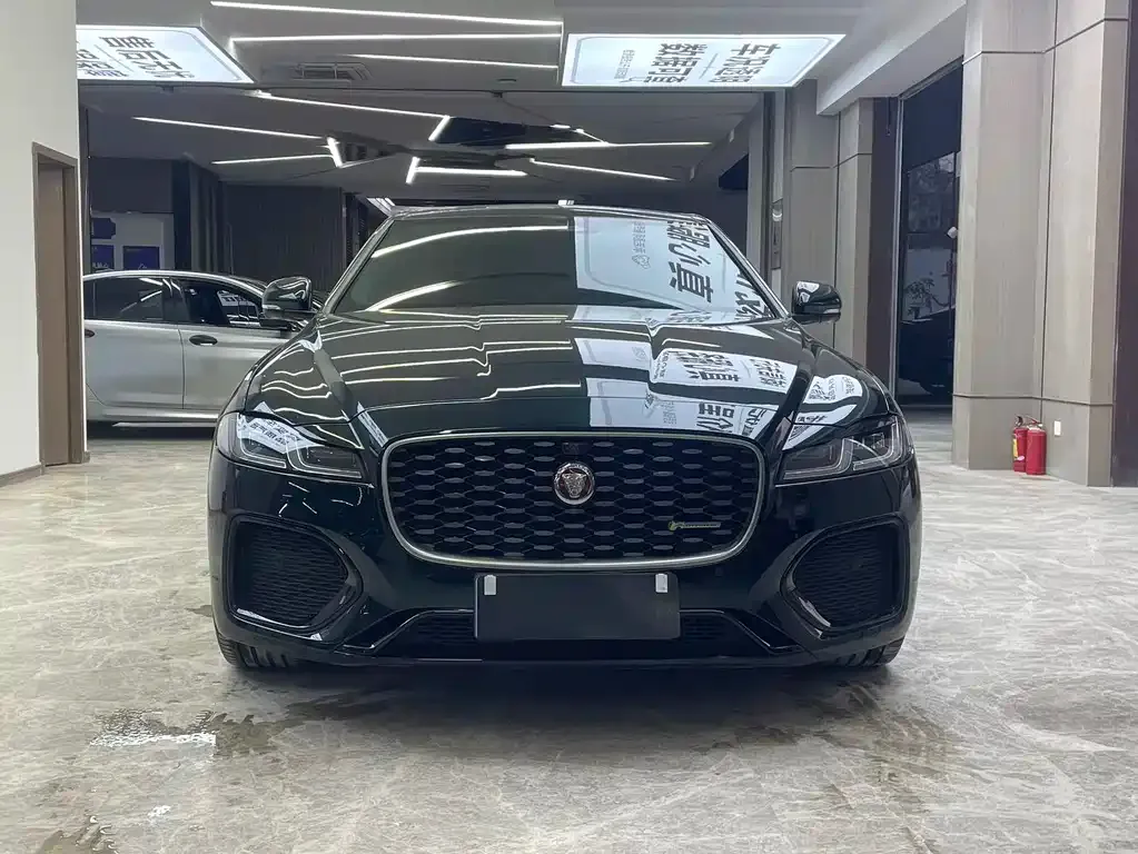 Jaguar XFL 2023 из CN, фото 7