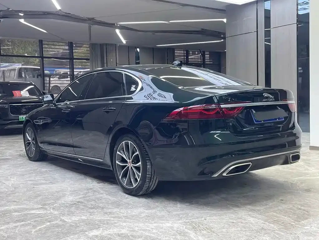 Jaguar XFL 2023 из CN, фото 6