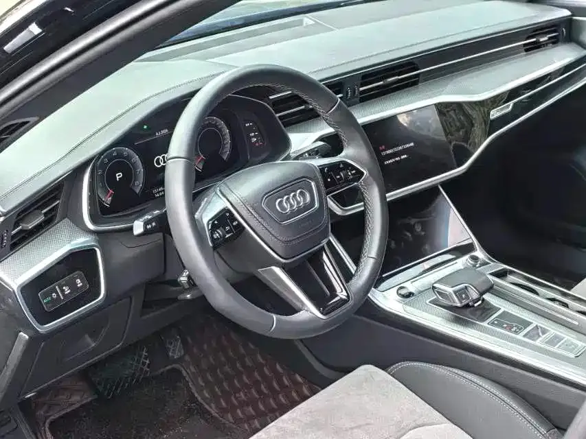 Audi A6L — фото 2