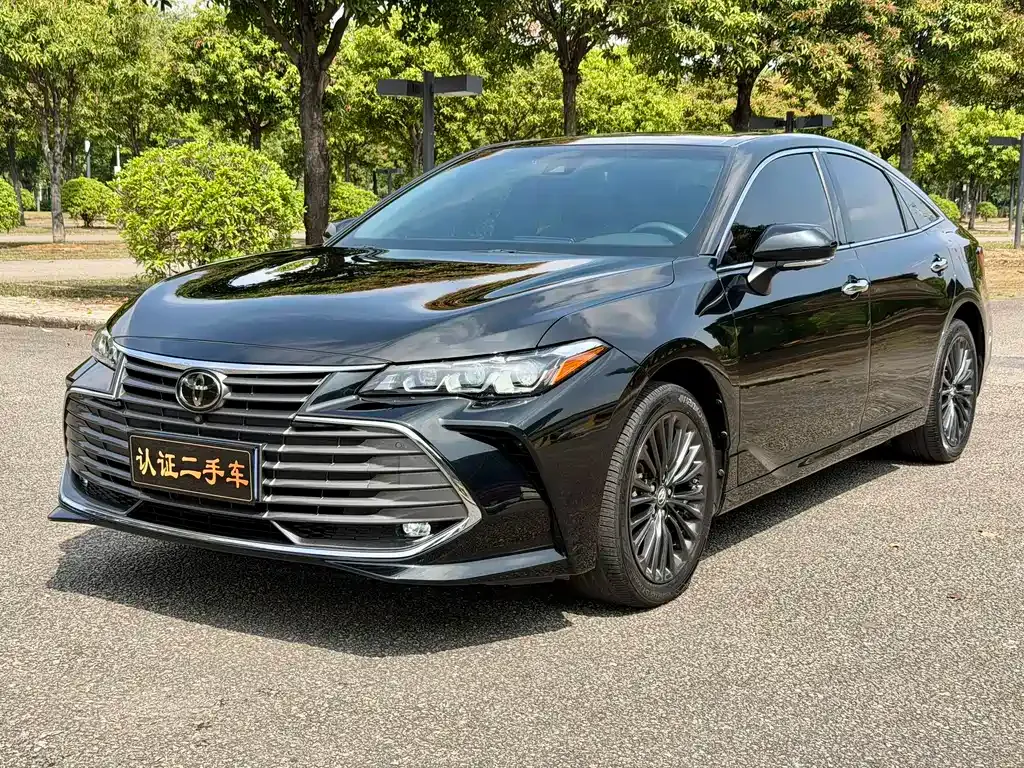 Toyota Avalon 2021 из CN, фото 1