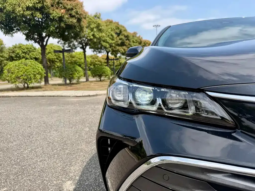 Toyota Avalon 2021 из CN, фото 3