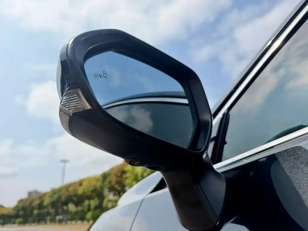 Toyota Avalon 2021 из CN, фото 2
