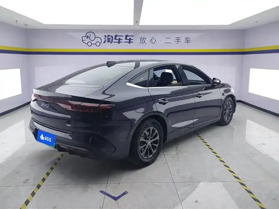BYD Qin L — фото 6