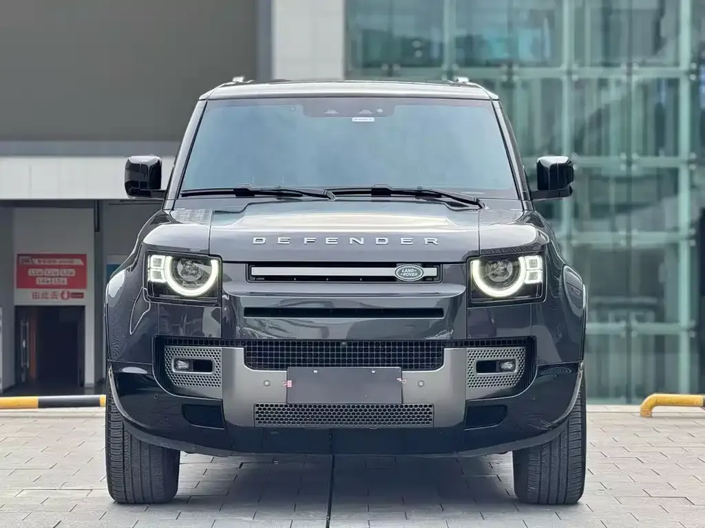 Land Rover Defender — фото 6