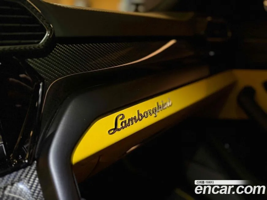Lamborghini Urus 2023 из KR, фото 10